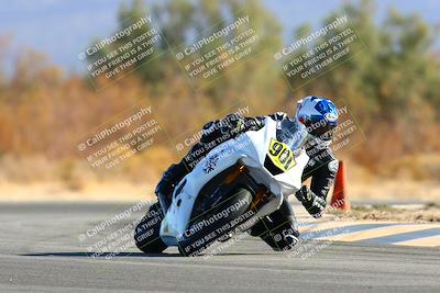 media/Jan-08-2022-SoCal Trackdays (Sat) [[1ec2777125]]/Turn 7 (1035am)/